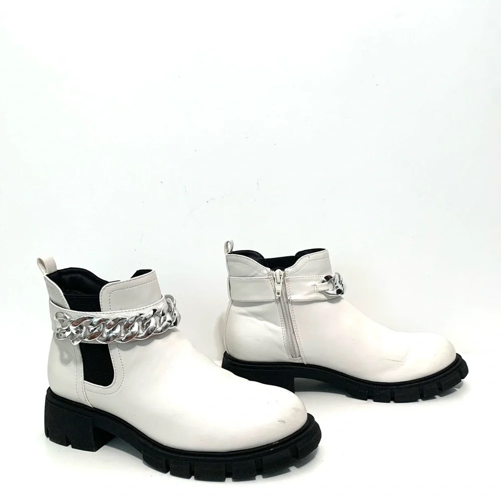 Wonder Nation Big Girls’ White Faux Leather Chain Combat Ankle Boots Size 6